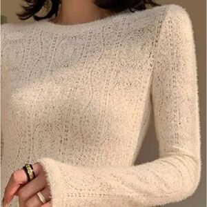 NWT Commense Floral Hollow Knit Crew Neck Long Sleeve Sweater Top